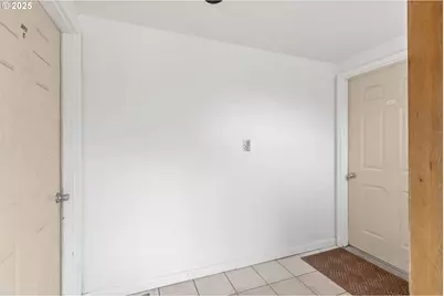 47470 Highway 58, Oakridge, OR 97463 - Photo 28