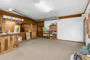 47470 Hwy 58, Oakridge, OR 97463 - Photo 22