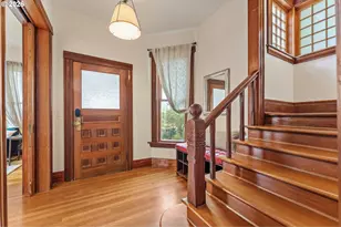 5608 NE Cleveland Ave, Portland, OR 97211 - Photo 6