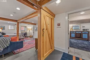 5608 NE Cleveland Ave, Portland, OR 97211 - Photo 34