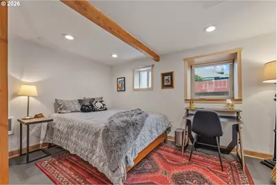 5608 NE Cleveland Ave, Portland, OR 97211 - Photo 36