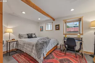 5608 NE Cleveland Ave, Portland, OR 97211 - Photo 36
