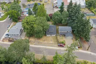 1893 River Rd, Lebanon, OR 97355 - Photo 32
