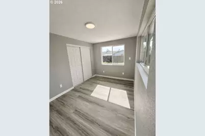 975 Evergreen Dr, Creswell, OR 97426 - Photo 8