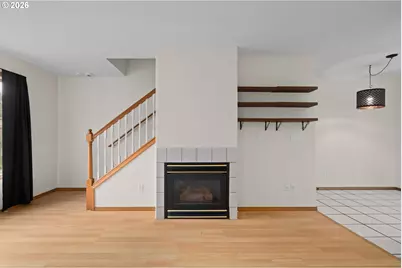 14134 E Burnside St #2, Portland, OR 97233 - Photo 6