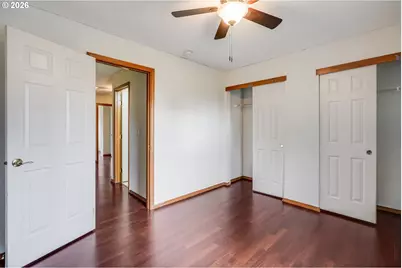 14134 E Burnside St #2, Portland, OR 97233 - Photo 20