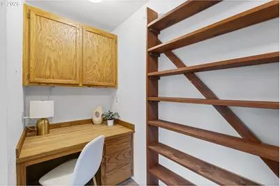 847 Fairway View Dr, Eugene, OR 97401 - Photo 18