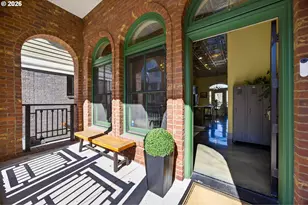 121 SW Gibbs St, Portland, OR 97239 - Photo 4