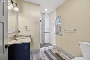 121 SW Gibbs St, Portland, OR 97239 - Photo 24