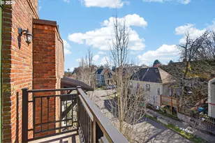 121 SW Gibbs St, Portland, OR 97239 - Photo 34