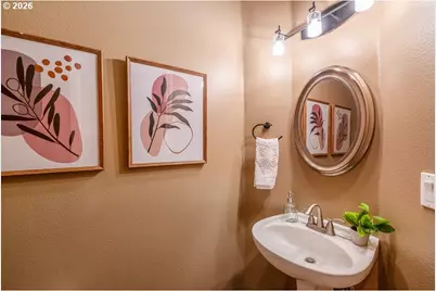 15520 SW Neptune Ln, Beaverton, OR 97007 - Photo 14