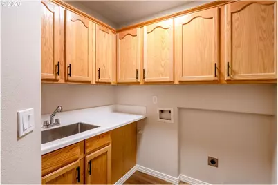 15520 SW Neptune Ln, Beaverton, OR 97007 - Photo 26