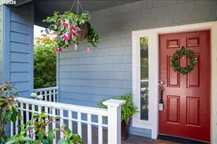 15520 SW Neptune Ln, Beaverton, OR 97007 - Photo 2