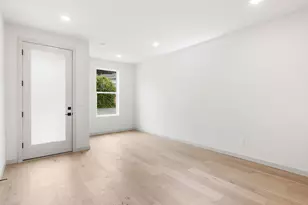 305 SE Jetty Ave, Lincoln City, OR 97367 - Photo 2