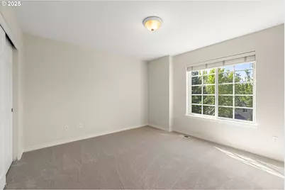 4556 NW Oakpoint Way, Portland, OR 97229 - Photo 22