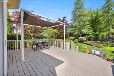 4556 NW Oakpoint Way, Portland, OR 97229 - Photo 24