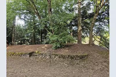 22222 SW Mandan Dr, Tualatin, OR 97062 - Photo 14