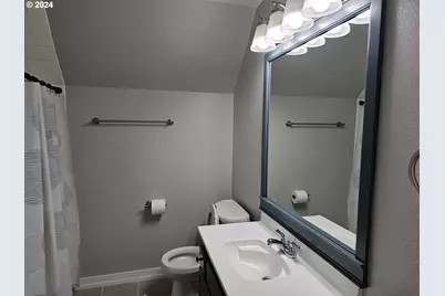 22222 SW Mandan Dr, Tualatin, OR 97062 - Photo 10