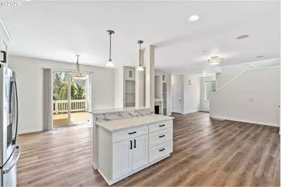 241 SW 105th Ter, Portland, OR 97225 - Photo 14