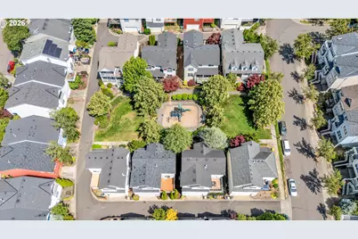 241 SW 105th Ter, Portland, OR 97225 - Photo 12