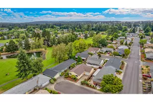 12388 SW King George Dr, Portland, OR 97224 - Photo 36