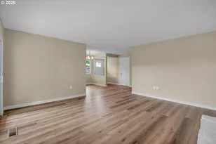 12388 SW King George Dr, Portland, OR 97224 - Photo 6