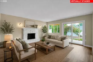 12388 SW King George Dr, Portland, OR 97224 - Photo 2