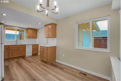 12388 SW King George Dr, Portland, OR 97224 - Photo 14