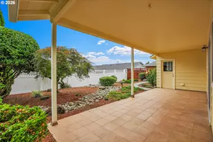 12388 SW King George Dr, Portland, OR 97224 - Photo 32