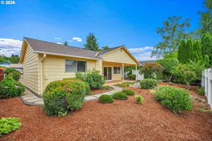 12388 SW King George Dr, Portland, OR 97224 - Photo 28
