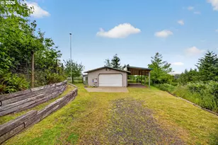 720 Kings Ave, Lakeside, OR 97449 - Photo 6