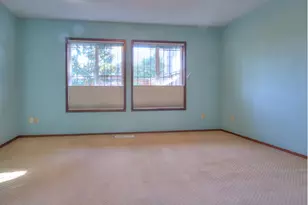 4238 NE 125th Pl, Portland, OR 97230 - Photo 10