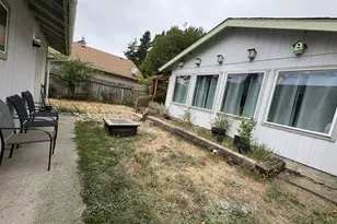2320 20th St, Florence, OR 97439 - Photo 26