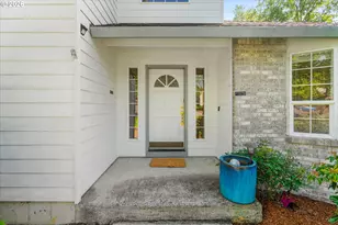 1083 SE Acacia Pl, Gresham, OR 97080 - Photo 4