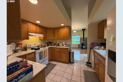 205 Fair Oaks Rd, Oakland, OR 97462 - Photo 20