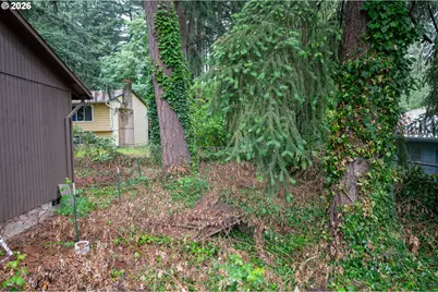230 NE 160th Ave, Portland, OR 97230 - Photo 28