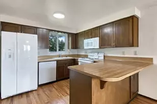 710 NE 5th St, Willamina, OR 97396 - Photo 6