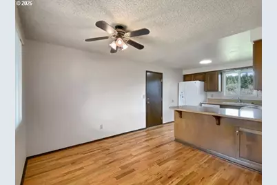 710 NE 5th St, Willamina, OR 97396 - Photo 8