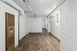 2817 NE Weidler St, Portland, OR 97232 - Photo 30