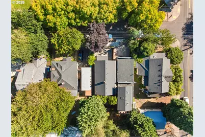 2817 NE Weidler St, Portland, OR 97232 - Photo 44