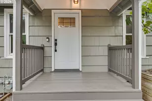 8116 SW 46th Ave, Portland, OR 97219 - Photo 24