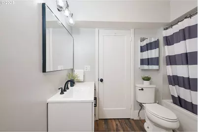 8116 SW 46th Ave, Portland, OR 97219 - Photo 34