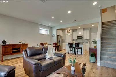 13731 NW 7th Pl, Vancouver, WA 98685 - Photo 10