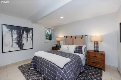 3827 SW Dolph Ct, Portland, OR 97219 - Photo 20