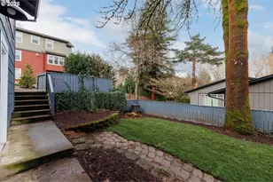 3827 SW Dolph Ct, Portland, OR 97219 - Photo 44