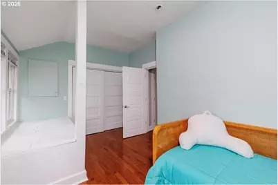 3827 SW Dolph Ct, Portland, OR 97219 - Photo 34