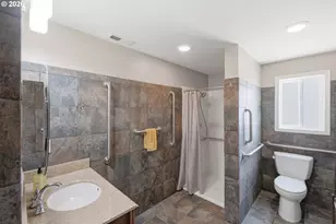 4716 Poinsettia St NE, Salem, OR 97305 - Photo 20