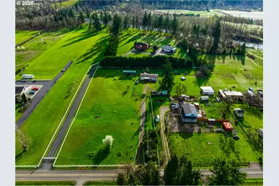 85551 Dilley Ln, Eugene, OR 97405 - Photo 4