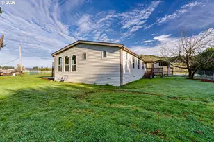 85551 Dilley Ln, Eugene, OR 97405 - Photo 12