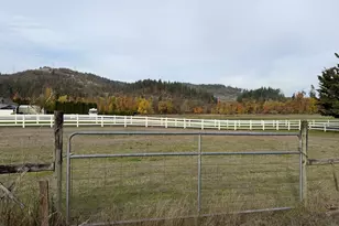 85551 Dilley Ln, Eugene, OR 97405 - Photo 14